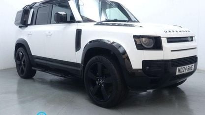 Używany Land Rover Defender HSE Dynamic 300 KM (220 kW) 2024 Kombi