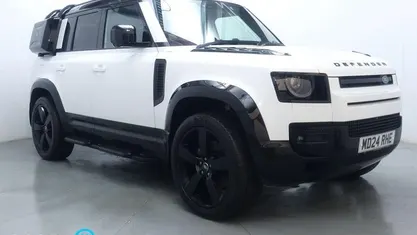 Used Land Rover Defender HSE Dynamic 300 HP (220 kW) 2024 Estate