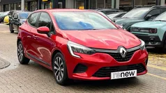 Used 2022 Renault Clio V Iconic Hatchback | £11,688 (Good price)