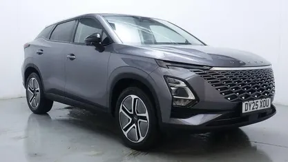 Grey Used 2025 Omoda 5 SUV | £22,000 (Fair price)