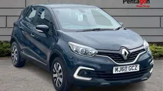 Blue/black Used 2018 Renault Captur Play SUV | £9,495 (Fair price)