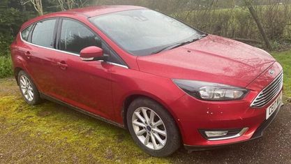Używany Ford Focus Titanium 150 KM (110 kW) 2017 Czerwony Hatchback