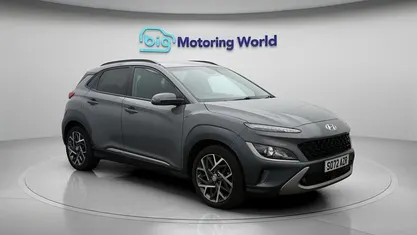 Used Hyundai Kona Premium 141 HP (103 kW) 2022 Grey SUV