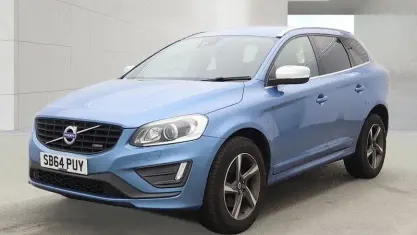 Used Volvo XC60 R-Design 181 HP (133 kW) 2015 Blue SUV
