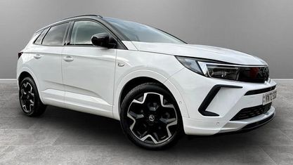 Używany Vauxhall Grandland X Ultimate 131 KM (96 kW) 2024 SUV