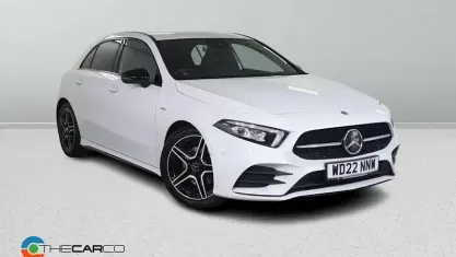 Used Mercedes A180 Executive 136 HP (100 kW) 2022 White Hatchback