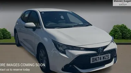 Used Toyota Corolla 140 HP (102 kW) 2026 Hatchback