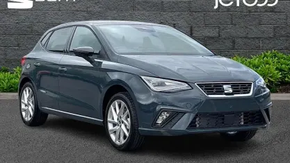 Neu Seat Ibiza FR 116 PS (85 kW) 2025 Schwarz Kleinwagen
