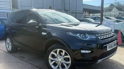 Used Land Rover Discovery Sport HSE 180 HP (132 kW) 2016 Black SUV