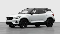Crystal white New 2025 Volvo XC40 Ultra SUV | £44,560 (Fair price)