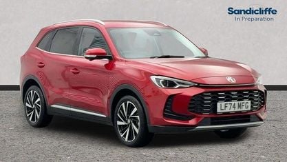 Używany MG ZS Trophy 196 KM (144 kW) 2024 Czerwony SUV
