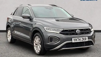 Used 2025 VW T-Roc Match SUV | £23,639 (Fair price)