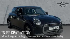 Black Used 2021 Mini Cooper Classic Hatchback | £15,444 (Fair price)
