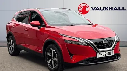 Begagnad Nissan Qashqai N-Connecta 190 HK (139 kW) 2023 Röd SUV