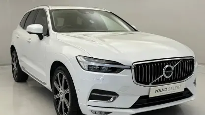 Used Volvo XC60 Inscription 197 HP (144 kW) 2021 White SUV