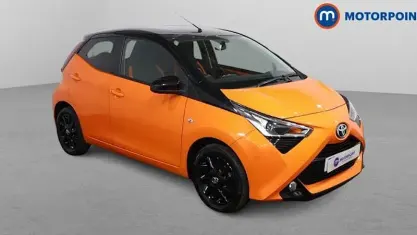 Usado Toyota Aygo X-cite 72 HP (52 kW) 2019 Laranja Citadino
