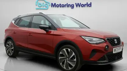 Begagnad Seat Arona FR Sport 110 HK (80 kW) 2023 SUV