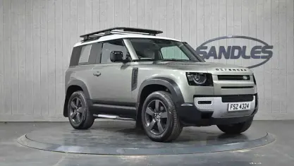Used Land Rover Defender HSE 249 HP (183 kW) 2024 SUV