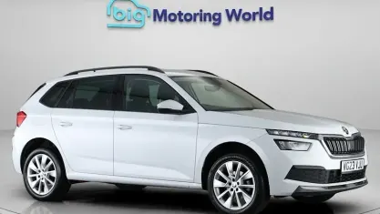 Used Skoda Kamiq SE Drive 95 HP (69 kW) 2023 White SUV
