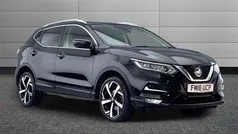 Pearl black Used 2018 Nissan Qashqai Tekna SUV | £9,850 (Fair price)