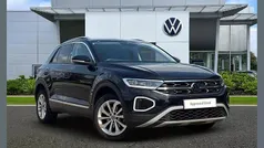 Black Used 2022 VW T-Roc Style SUV | £18,991 (Fair price)