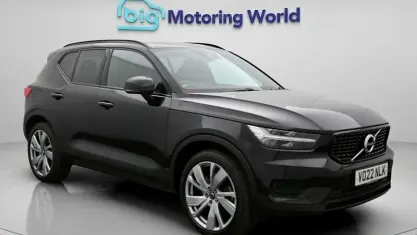 Used Volvo XC40 R-Design 262 HP (192 kW) 2021 Black SUV