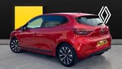 Red Used 2022 Renault Clio V Evolution Hatchback | £15,370 (Fair price)