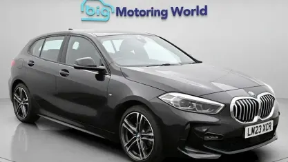 Usado BMW 118 M Sport 136 HP (100 kW) 2023 Preto Citadino