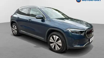 Usado Mercedes EQA250 139 kW (190 HP) 2021 Azul SUV