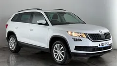 White Used 2019 Skoda Kodiaq SE SUV | £17,950 (Fair price)
