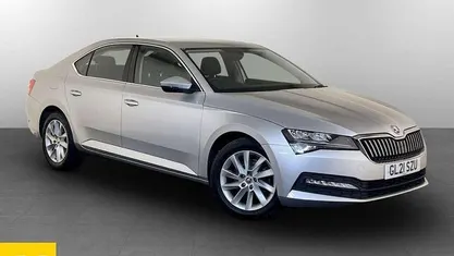 Silver Used 2021 Skoda Superb SE Hatchback | £11,995 (Good price)