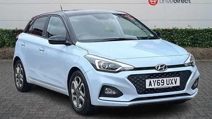Used Hyundai i20 84 HP (61 kW) 2019 Grey Hatchback