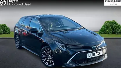 Used 2022 Toyota Corolla Estate | £13,852 (Fair price)