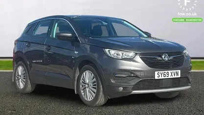 Second-hand Vauxhall Grandland X 177 CP (130 kW) 2019 Gri SUV