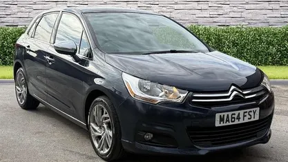 Used Citroën C4 SELECTION 120 HP (88 kW) 2014 Blue Hatchback