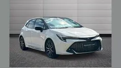 White Used 2023 Toyota Corolla Sport Hatchback | £22,995 (Fair price)