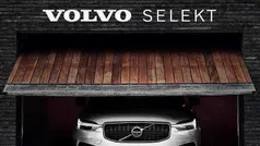 Onyx black Used 2021 Volvo XC40 R-Design SUV | £22,490 (Fair price)