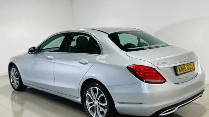 Used Mercedes C200 184 HP (135 kW) 2015 Silver Sedan