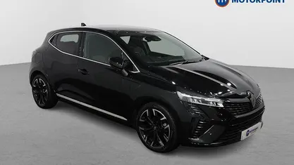 Used 2024 Renault Clio V Techno Hatchback | £15,599 (Fair price)