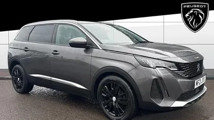 Used Peugeot 5008 Allure Premium 131 HP (96 kW) 2022 SUV