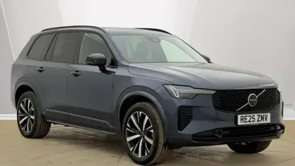 Gebraucht Volvo XC90 Plus 250 PS (183 kW) 2025 SUV
