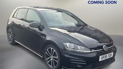 Used 2019 VW Golf VII R-line Hatchback | £17,350 (Fair price)