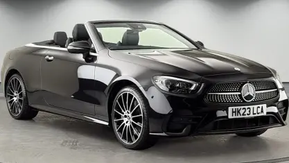 Usado Mercedes E400 AMG line 330 HP (242 kW) 2023 Cabrios