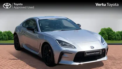 Used Toyota GR86 235 HP (172 kW) 2022 Silver Coupe