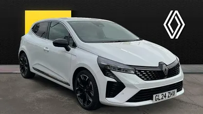 Used Renault Clio V Techno 143 HP (105 kW) 2024 Hatchback