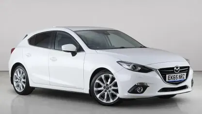 Used Mazda 3 Inclusive 120 HP (88 kW) 2015 White Hatchback