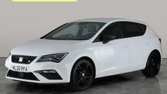 White Used 2020 Seat Leon Black Edition Hatchback | £13,207 (Fair price)