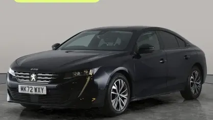 Begagnad Peugeot 508 Allure Premium 225 HK (165 kW) 2022 Blå Halvkombi