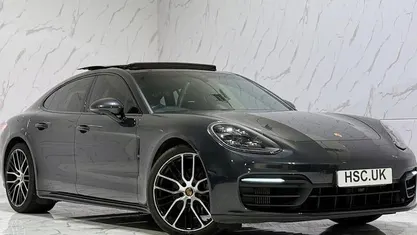 Used Porsche Panamera 330 HP (242 kW) 2022 Hatchback