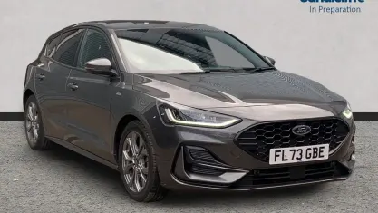Used Ford Focus ST-Line 155 HP (114 kW) 2024 Grey Hatchback